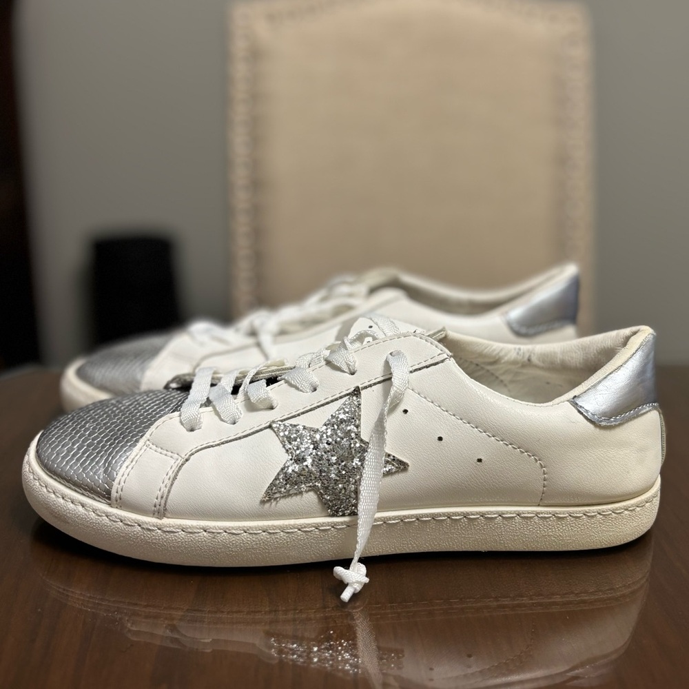 Vintage Havana White and Silver Sneakers